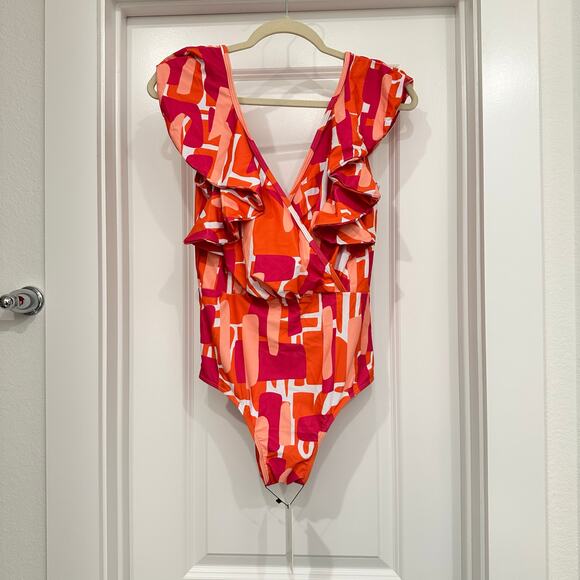 NWT Diarrablu Nabu Swimsuit in Atoll Rose Size Large - Picture 5 of 9